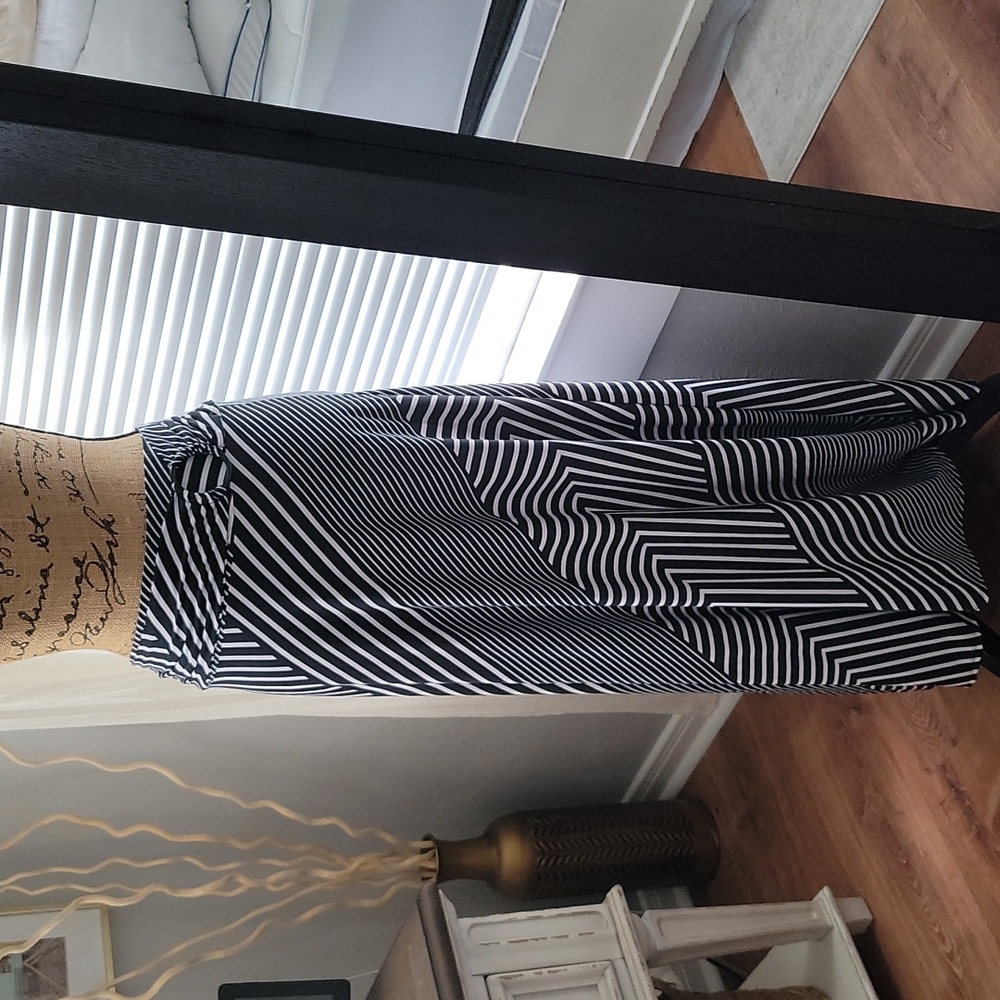 Robert Louis  skirt